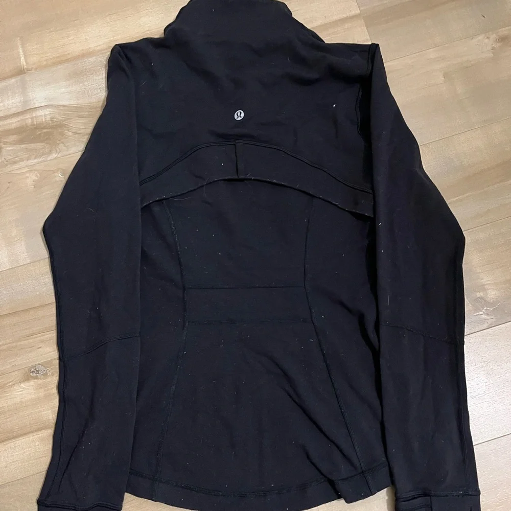 Lululemon Define Jacket - Picture 5 of 5